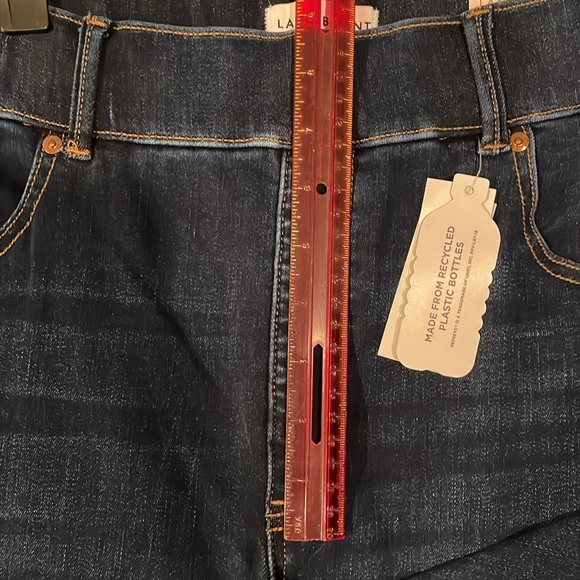 LANE BRYANT NWT Size 16 Pull-On High Rise Boot Jean Dark Wash Boot Pants Denim - Picture 15 of 15